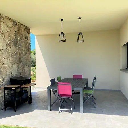 Lauredana Villa Sainte-Lucie de Porto-Vecchio
